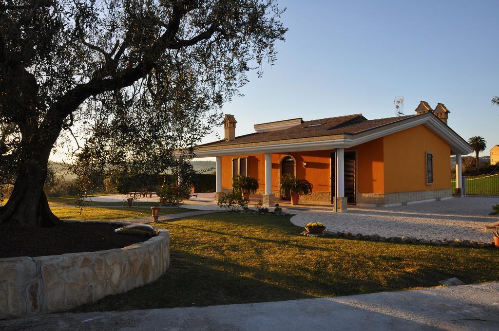 B&B Agrifoglio SantʼElpidio a Mare Eksteriør bilde